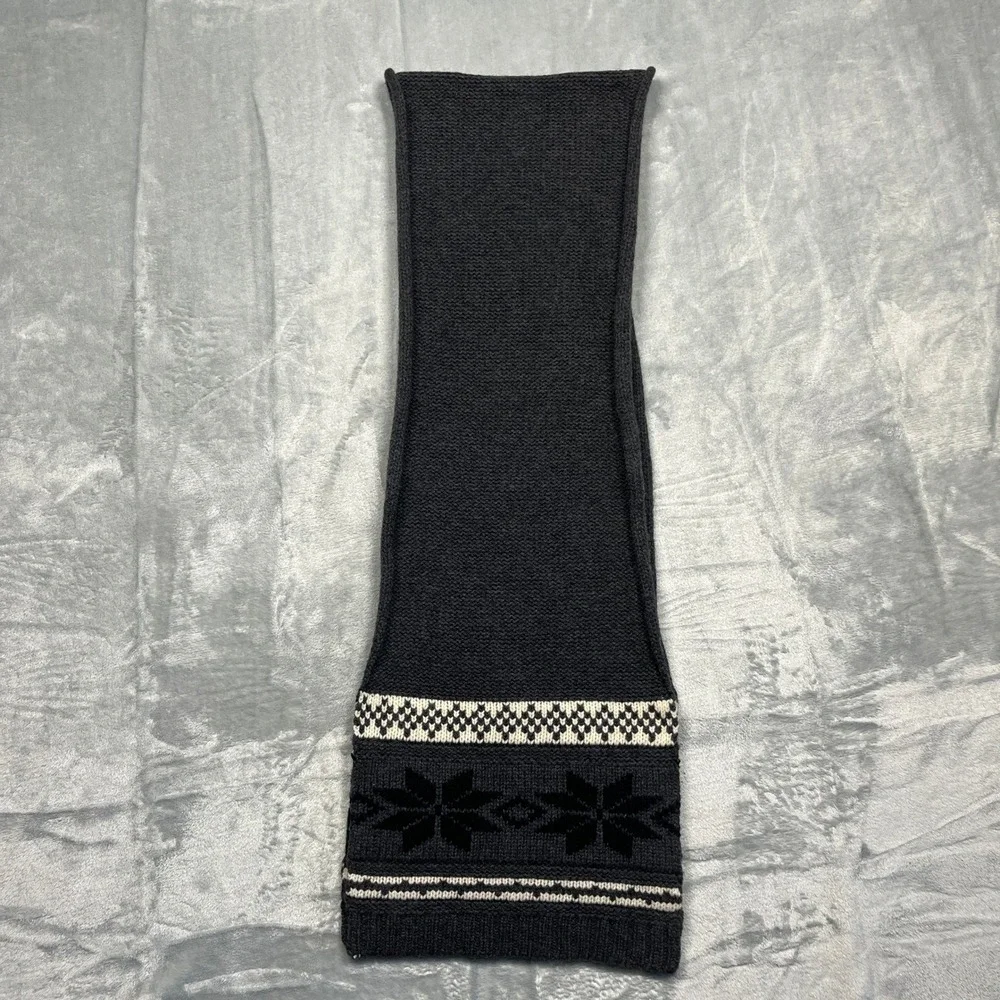Vintage Y2K Gap Scarf Gray Lambswool Fair Isle Snowflake Knit Winter Accessory